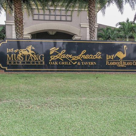Greenlinks At Lely Luxury White Orchid Fully Renovated Modern 1St Floor 3Bdr Golf Resort Villa North North Naples المظهر الخارجي الصورة